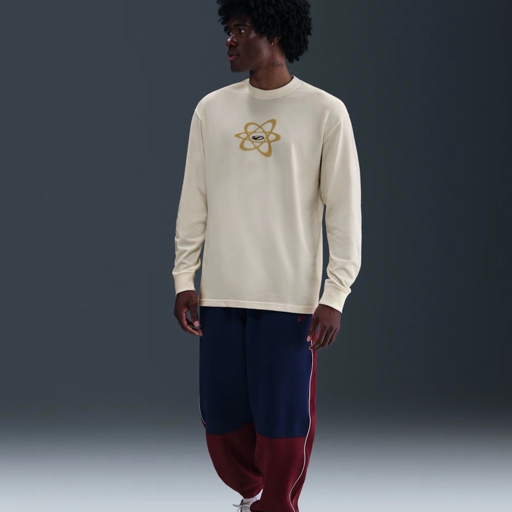 Nike Sportswear Men’s Long-Sleeve  Heavyweight Tee in size XL, Sail NWT - Picture 4 of 6